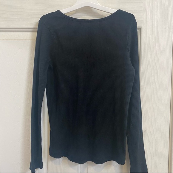 Black long sleeve - Picture 3 of 6